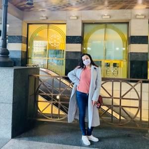 Meet your Posher, Gaby